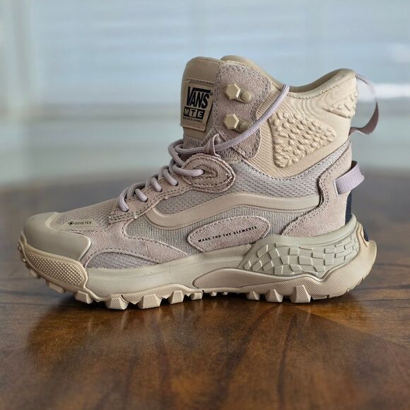 Vans MTE Crestline Gore-Tex Shoes Hiking Boots Tactical Khaki Brown Women's 9 LE - Picture 9 of 15